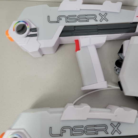 Laser X Two Player Revolution Double Blasters Battery Operated Laser Tag Gaming - Picture 6 of 8